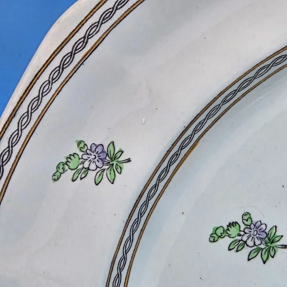 Adams Calyx Ware 